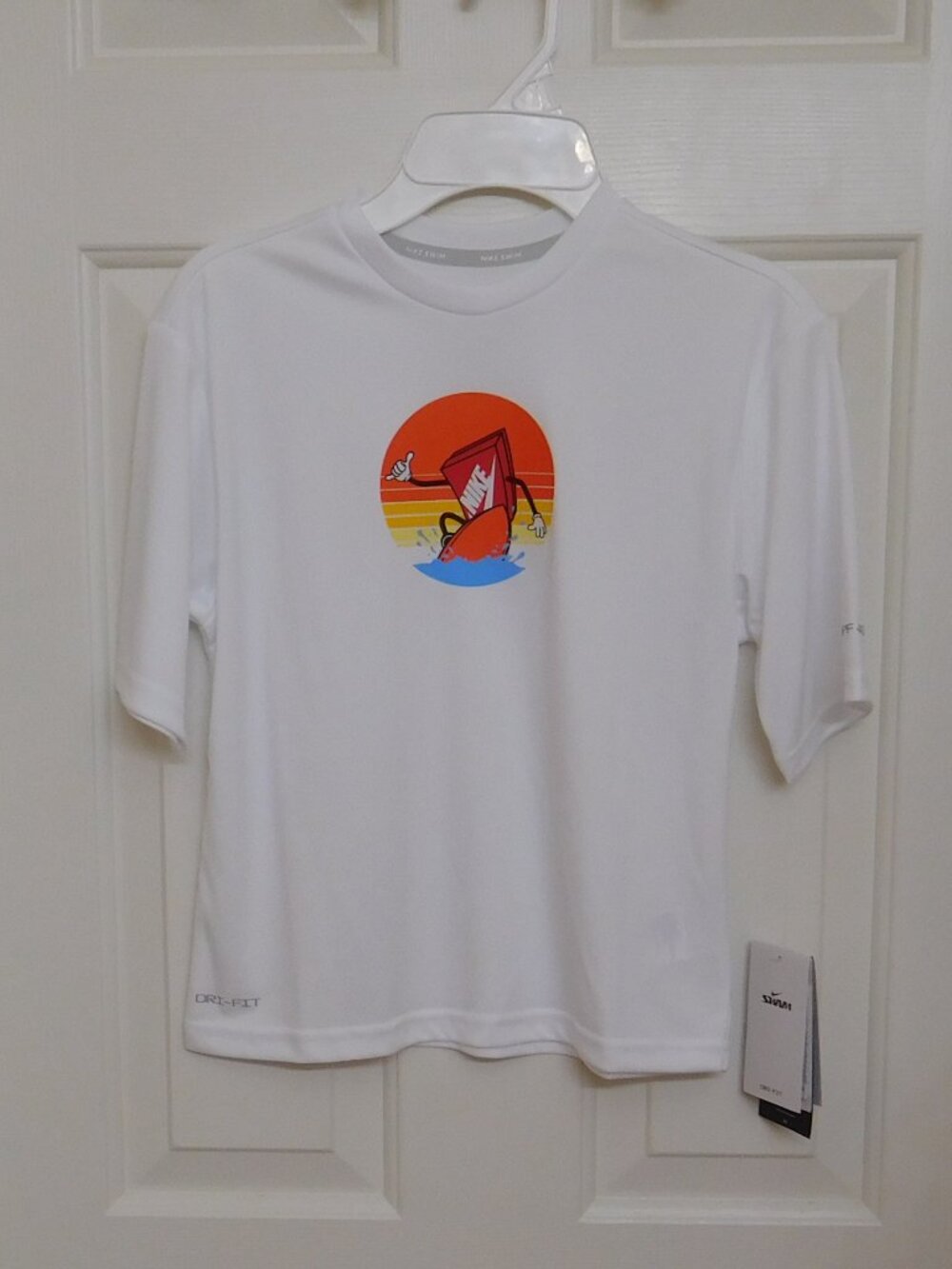 NWT Nike White Surfing Shoe Box Rash Guard Swim Shirt sz Small